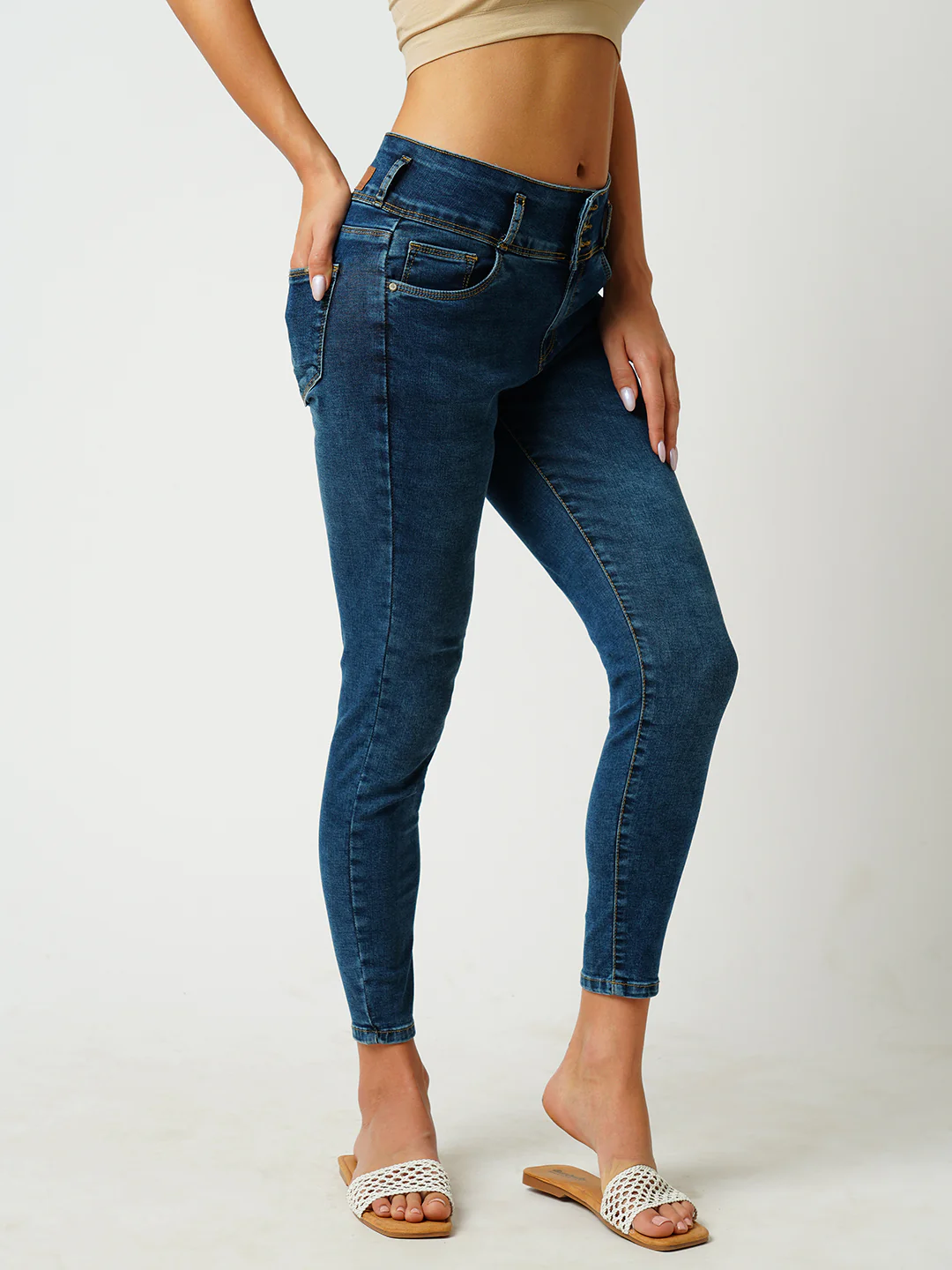 Women Super High-Rise Super Skinny Jeans - Image 4