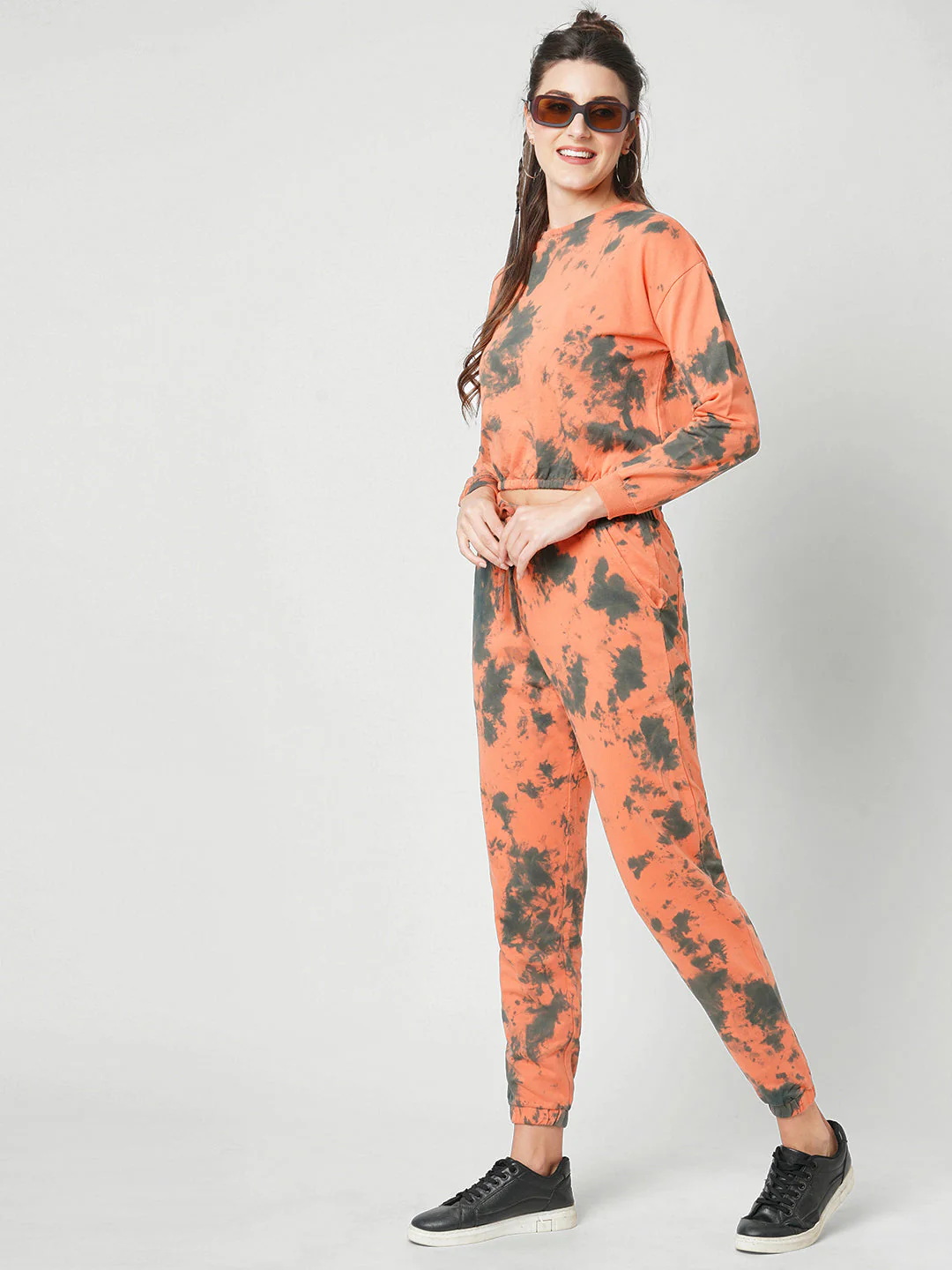 Women Tie & Dye Sweatshirts