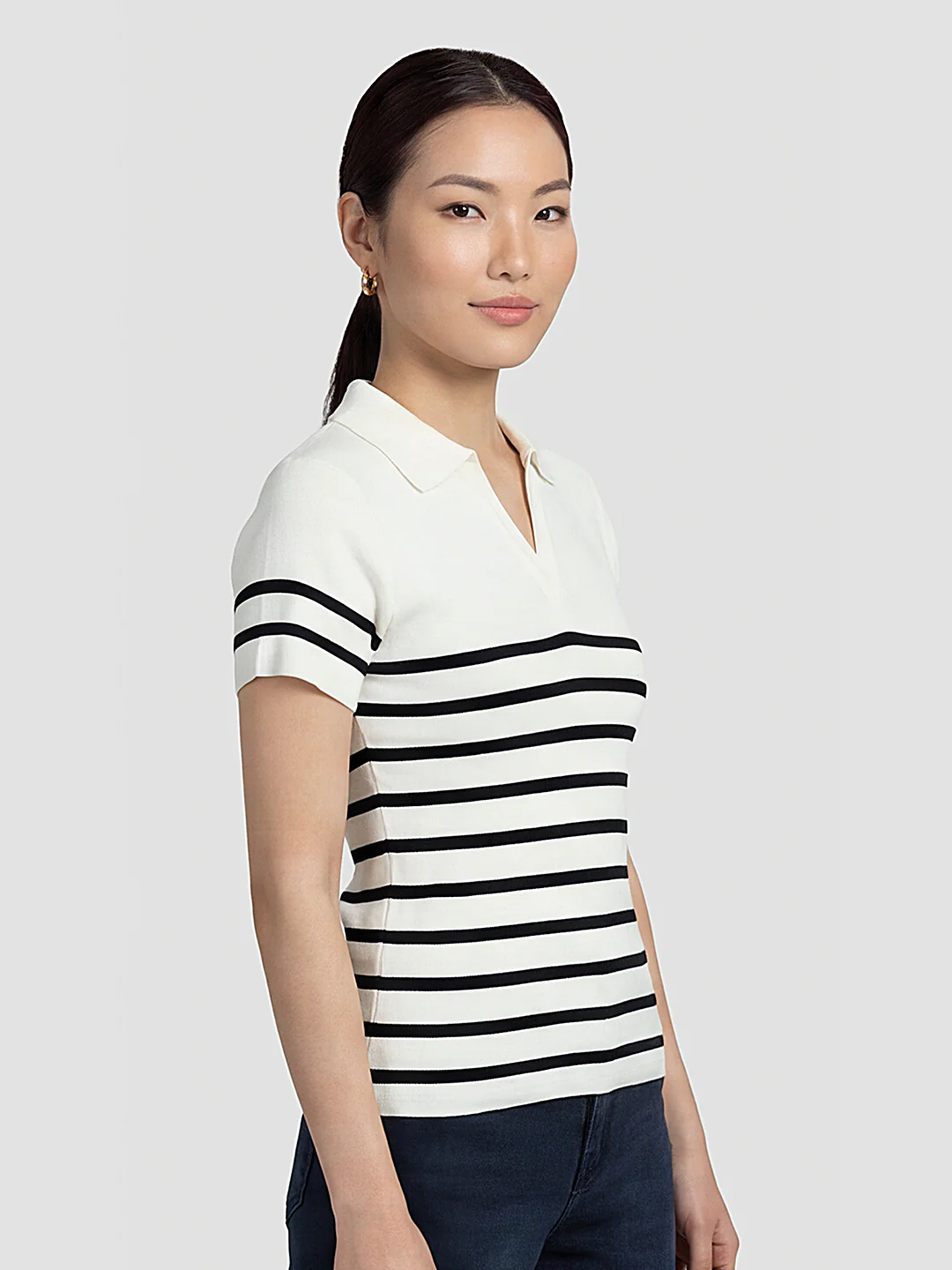 Women White/Black Flat Knit - Image 4