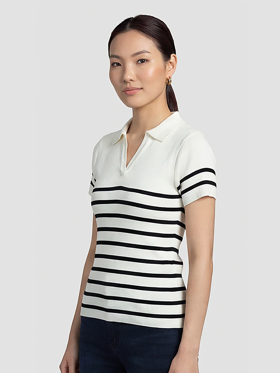 Women White/Black Flat Knit - Image 5