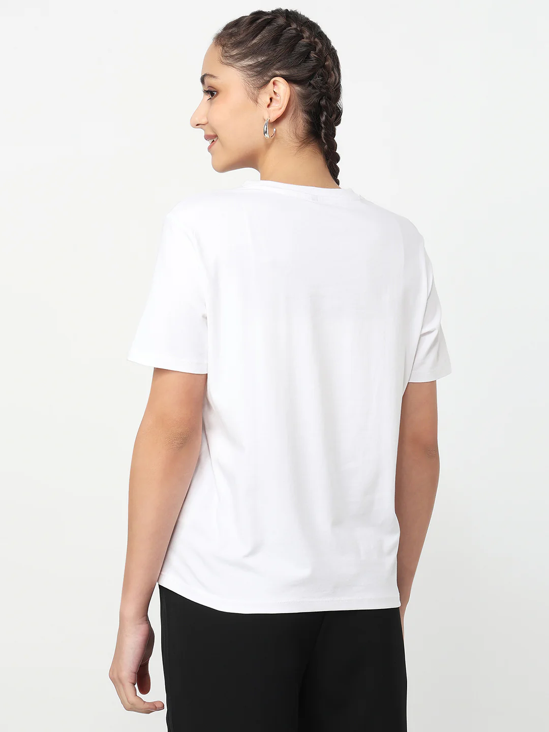 Women White Graphic T-Shirt - Image 3