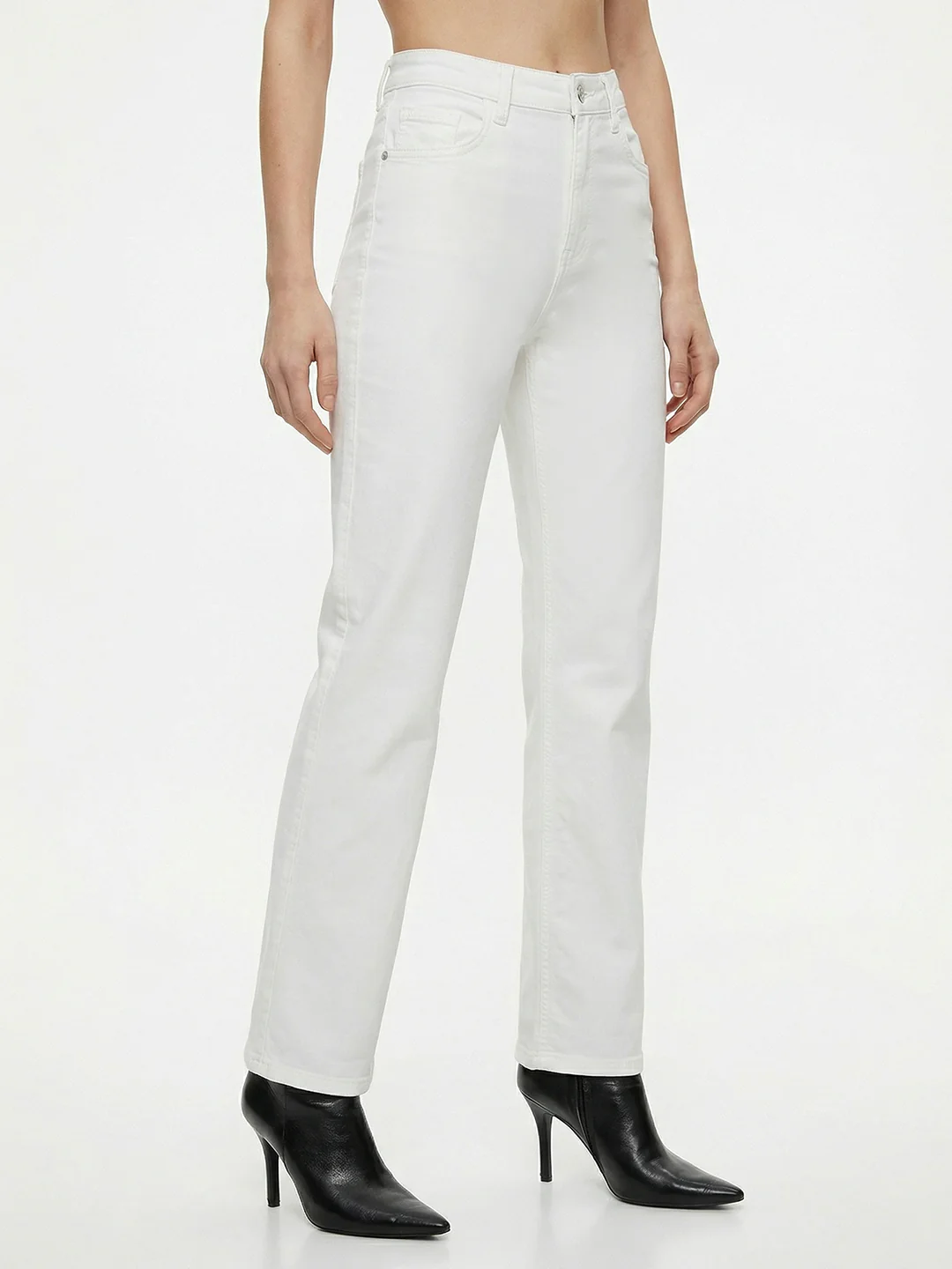 Women White High-Rise Baggy Jeans - Image 5
