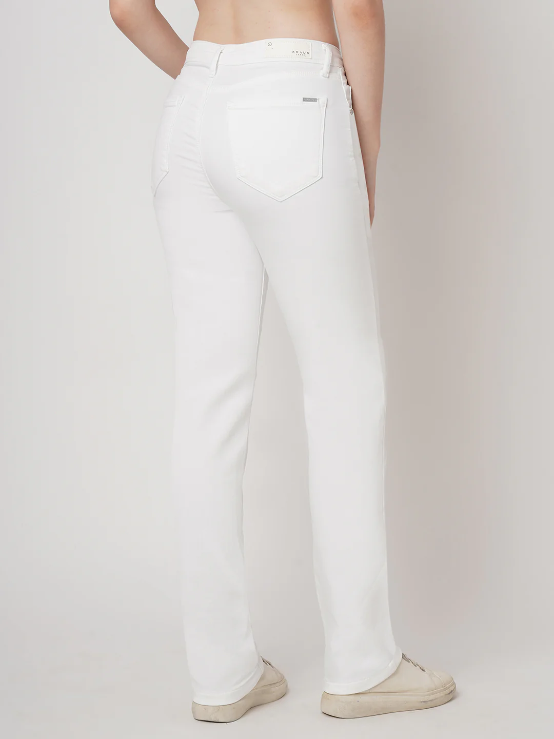 Women White High-Rise Snug Straight Fit Jeans - Image 3
