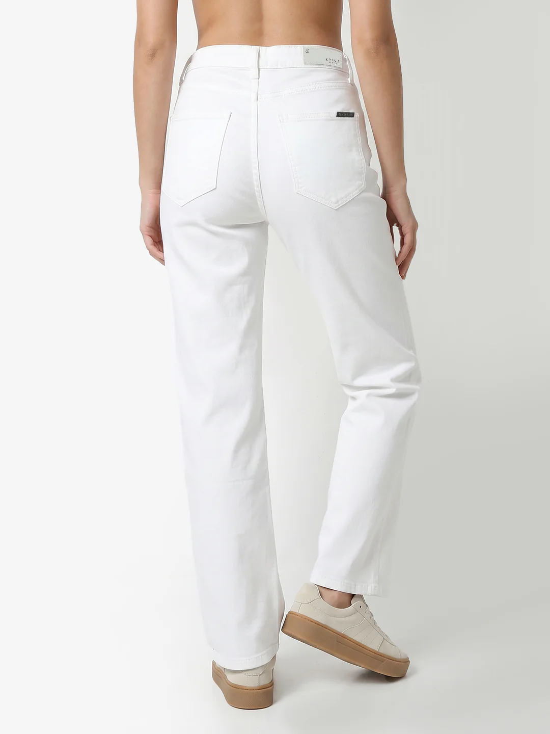 Women White High-Rise Straight Fit Jeans - Image 3