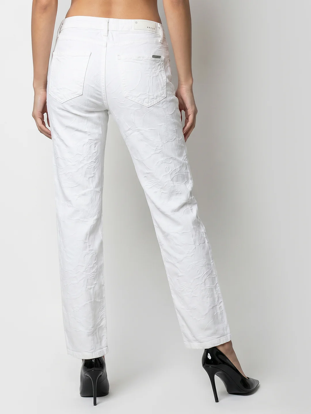 Women White High-Rise Straight Fit Jeans - Image 3