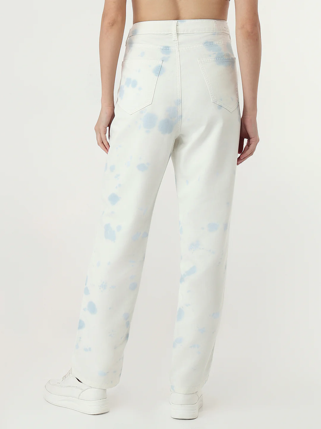 Women White High-Rise Straight Fit Jeans - Image 3