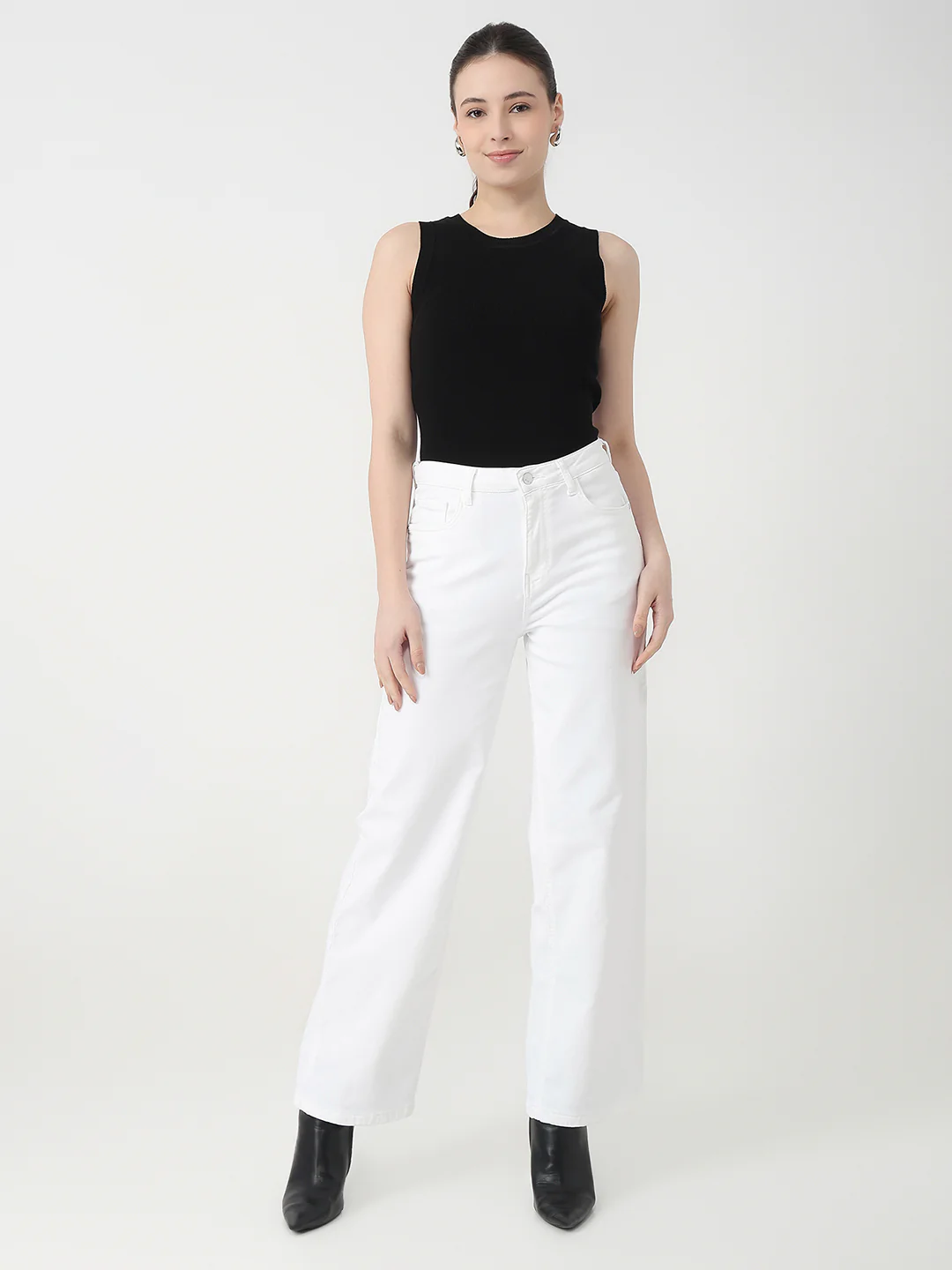 Women White High-Rise Straight Jeans - Image 4
