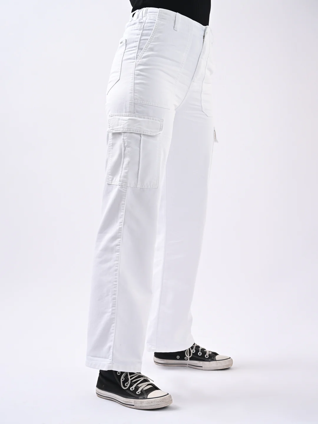 Women White Mid-Rise Cargo - Image 4