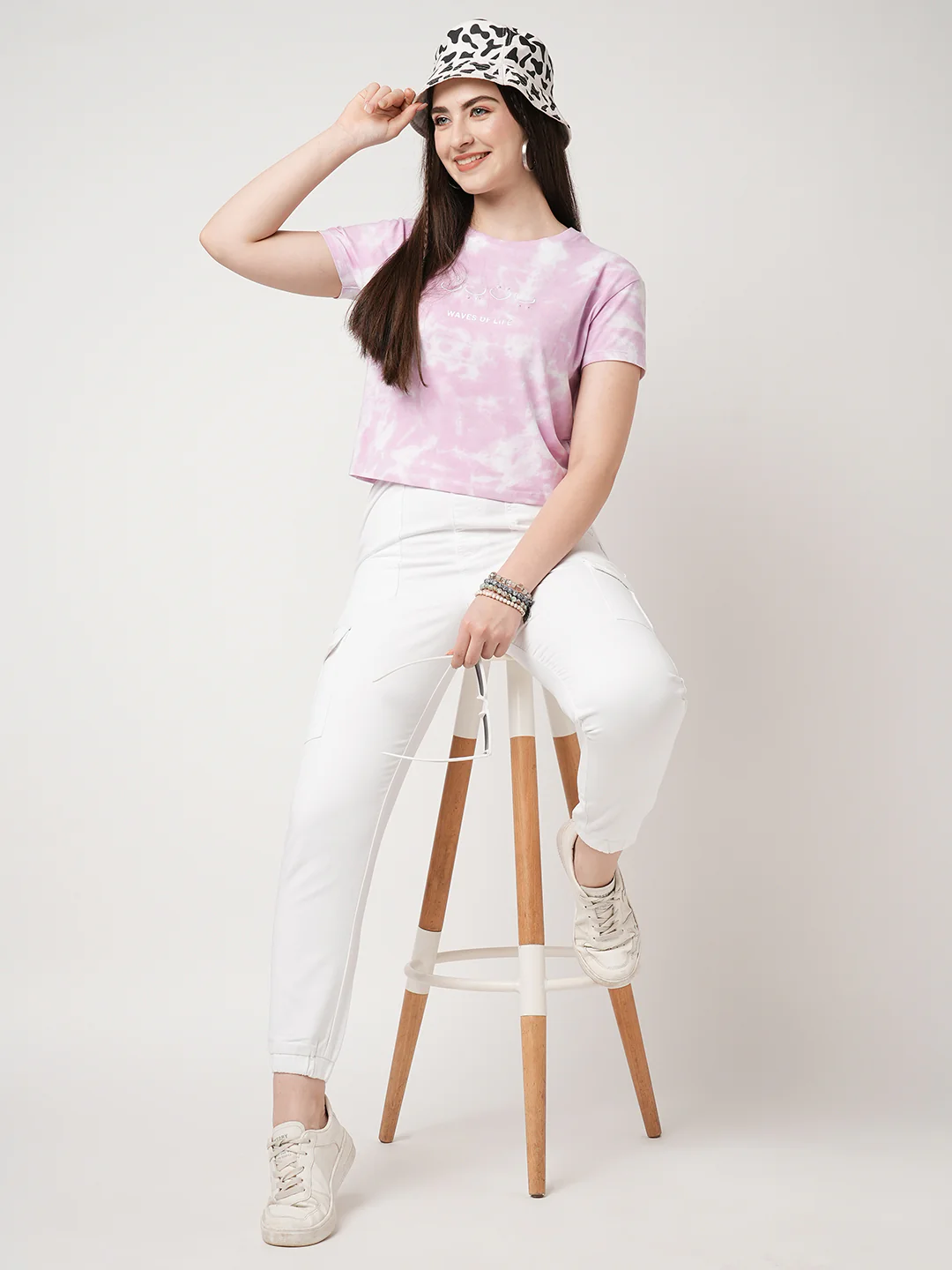 Women White Mid-Rise Joggers - Image 4