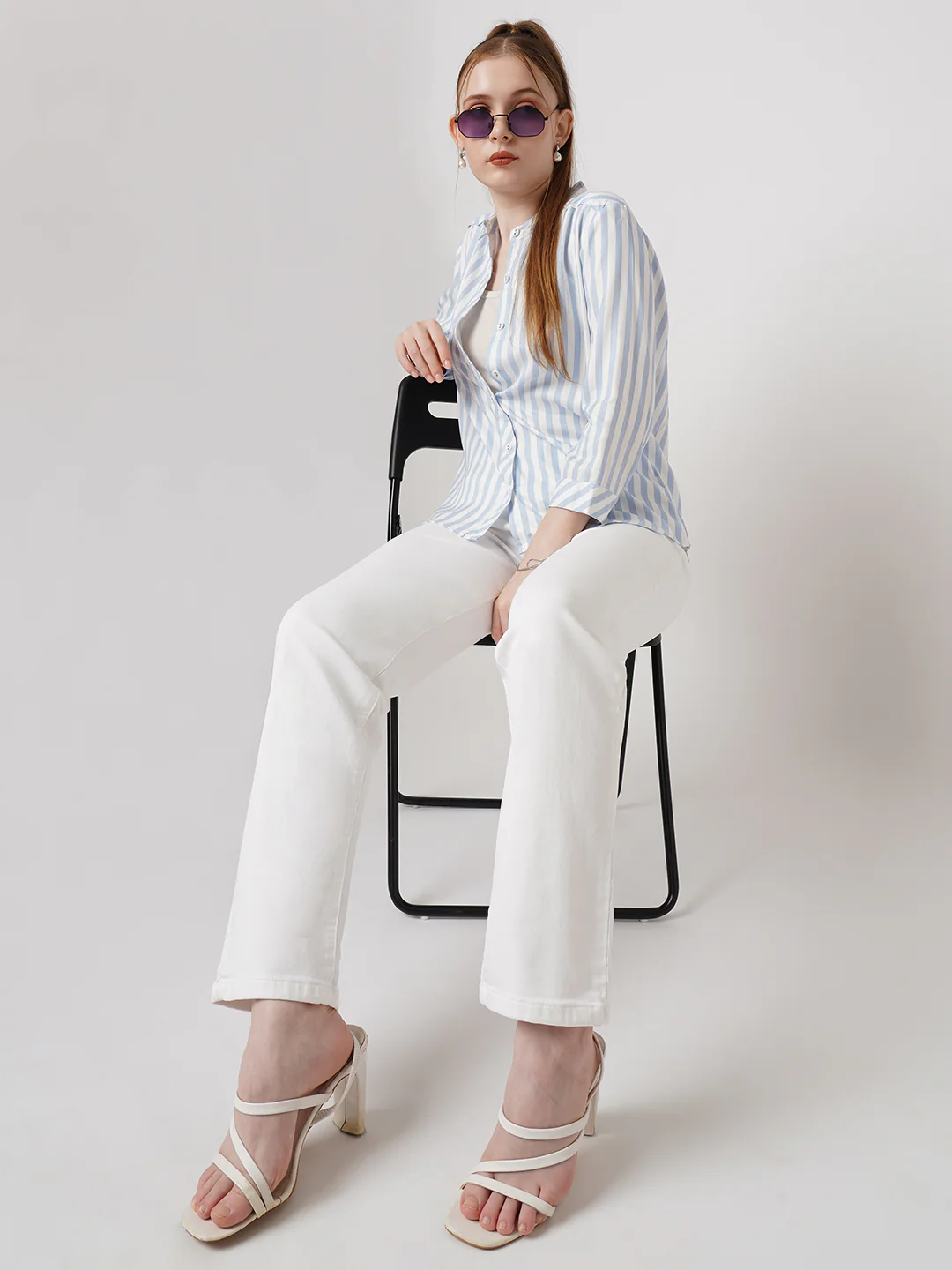 Women White Relax Straight Fit Jeans