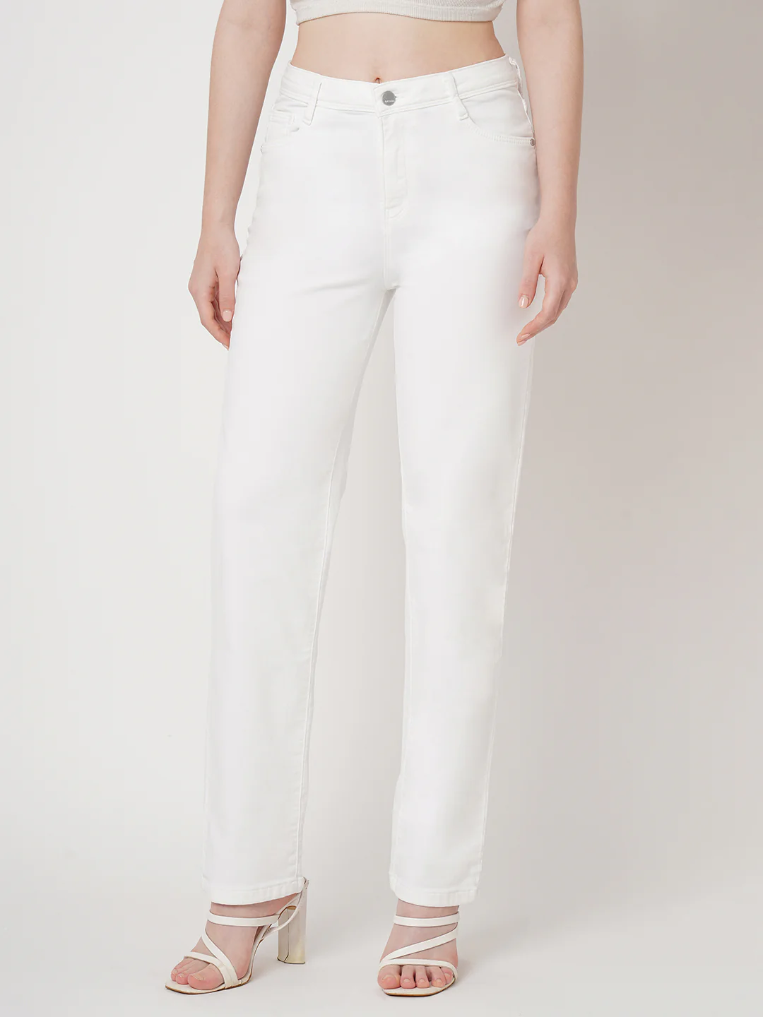 Women White Relax Straight Fit Jeans - Image 2