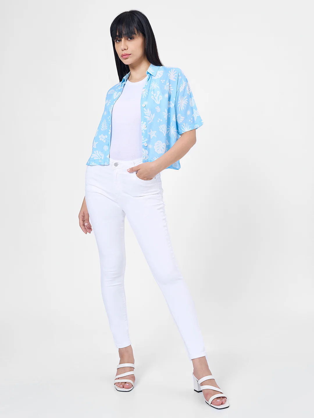 Women White Sky High Skinny Jeans - Image 4