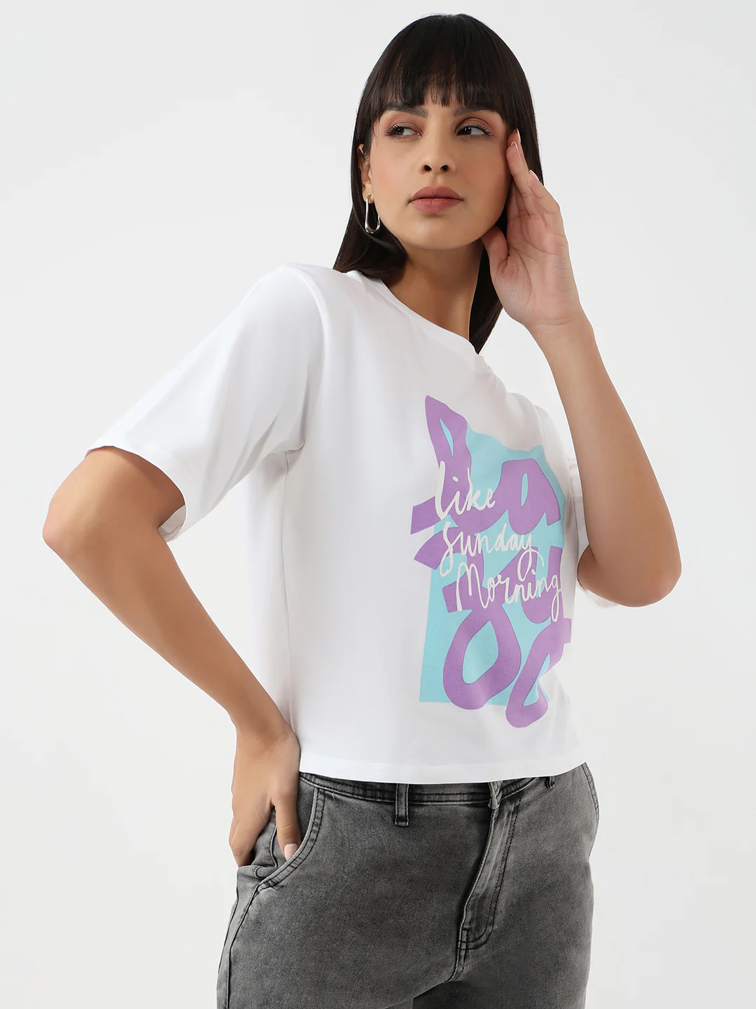 Women White Slim Crop Graphic T-Shirt - Image 5
