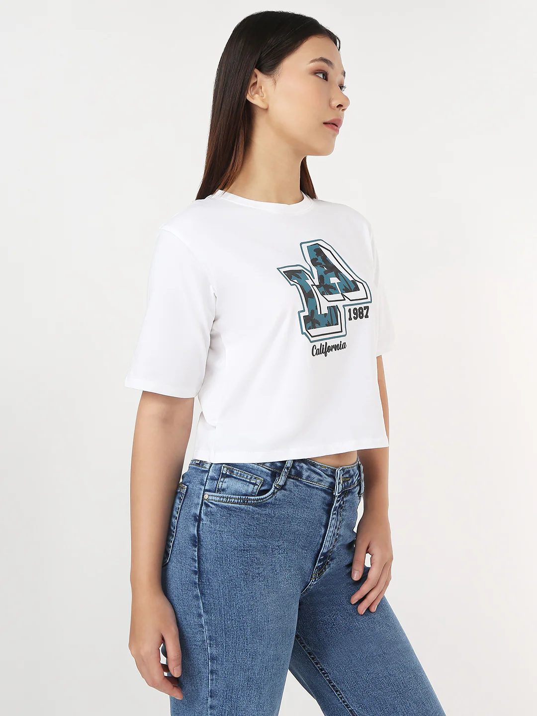Women White Slim Crop Graphic T-Shirt - Image 5