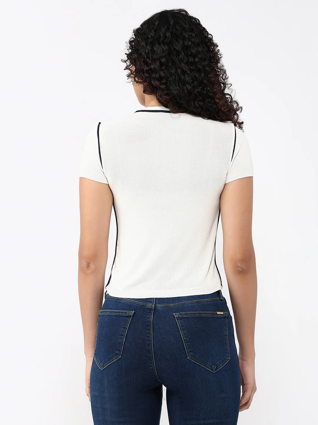 Women White Slim Fit Flat Knit - Image 3