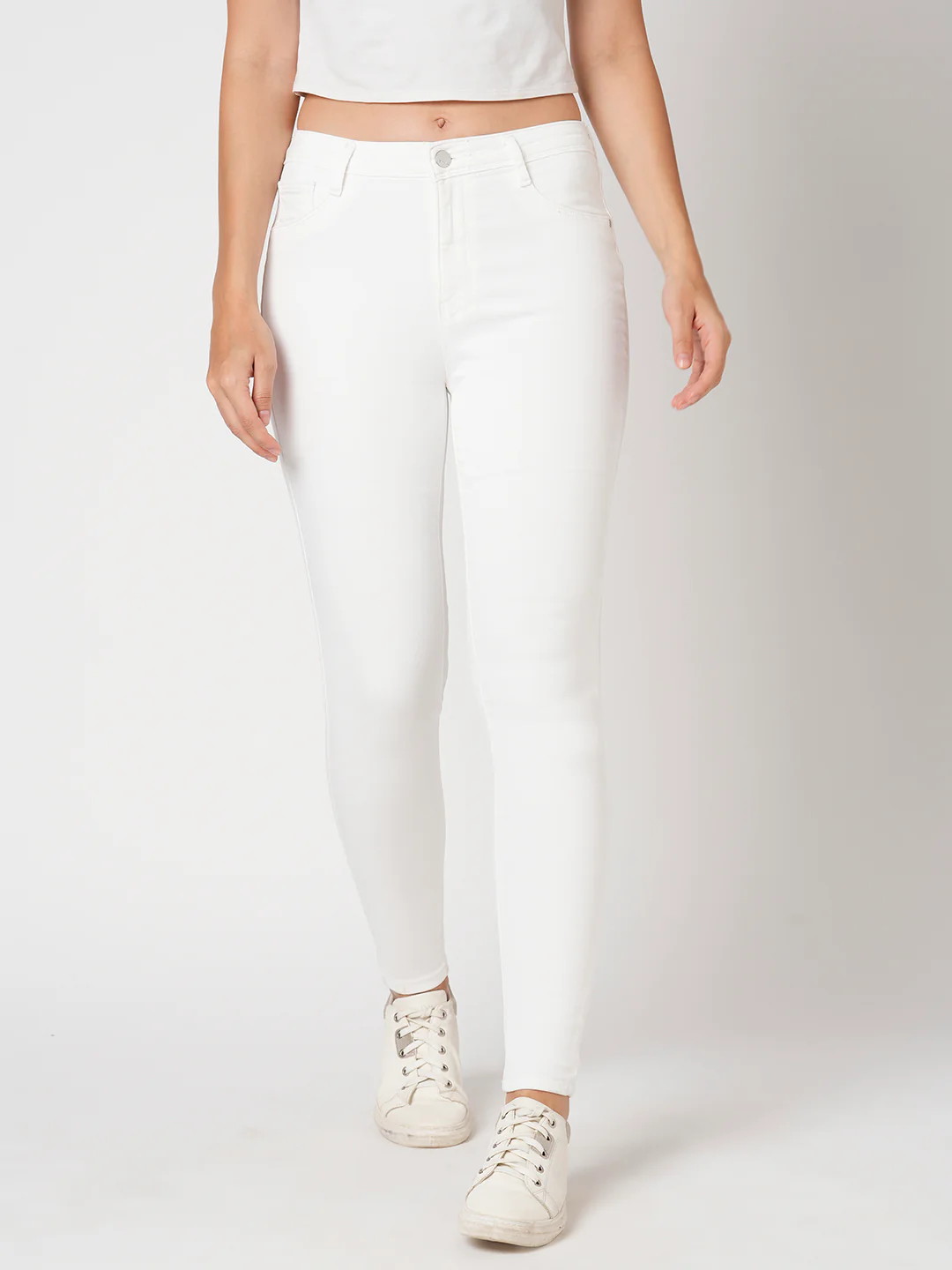Women White Super High-Rise Super Skinny Jeans - Image 2