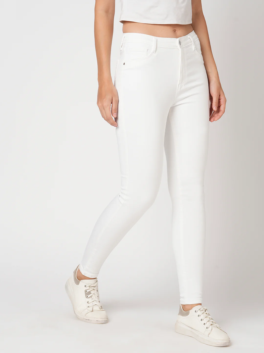 Women White Super High-Rise Super Skinny Jeans - Image 6
