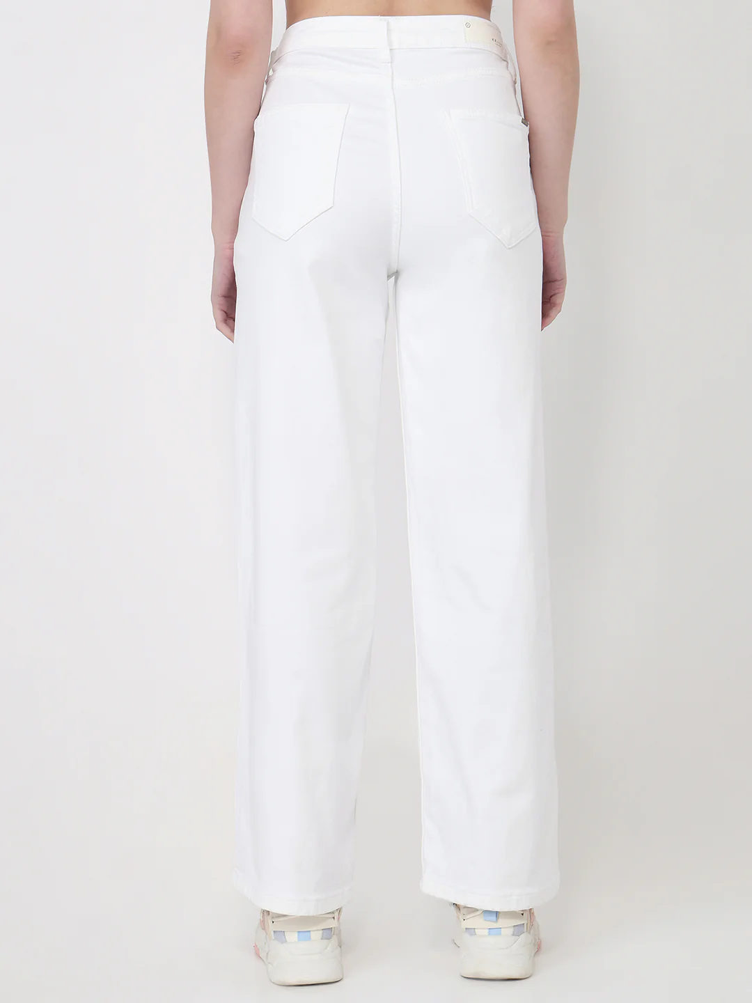 Women White Wide Leg Jeans - Image 3